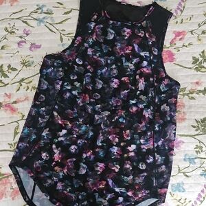 Lululemon Athletica Black and Blue Sleeveless Tank Top